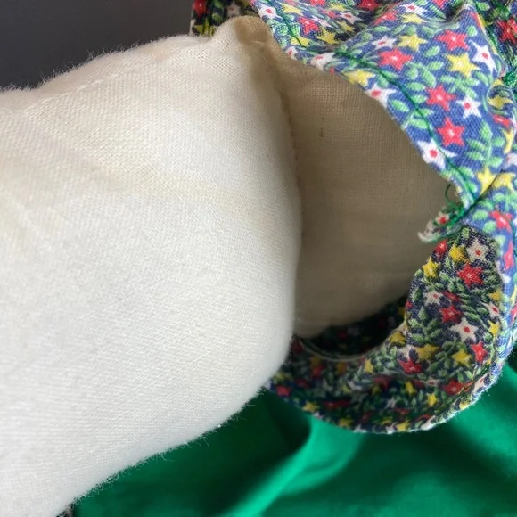 Vintage Classic Raggedy Ann Handmade Christmas Doll Red Hair and Green Dress - Picture 5 of 15